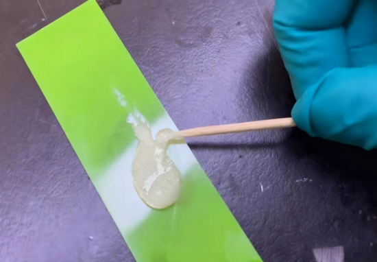 乐泰环氧树脂胶结晶