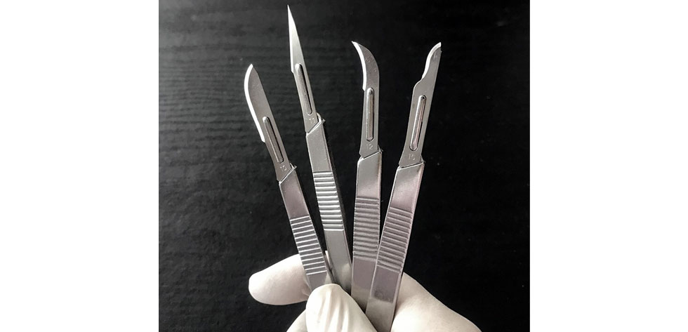 手术刀的粘接用什么胶水合适？
